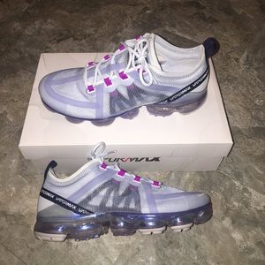 SOLD!! Nike Air Vapormax 2019, size 9
